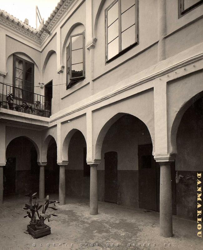 ORAN-Bas Quartiers.Posada Espanola.jpg